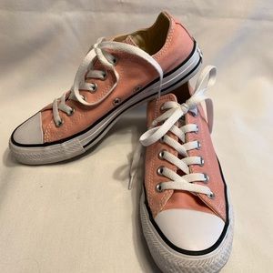 Canvas Converse All Star sneakers size 7 low lace